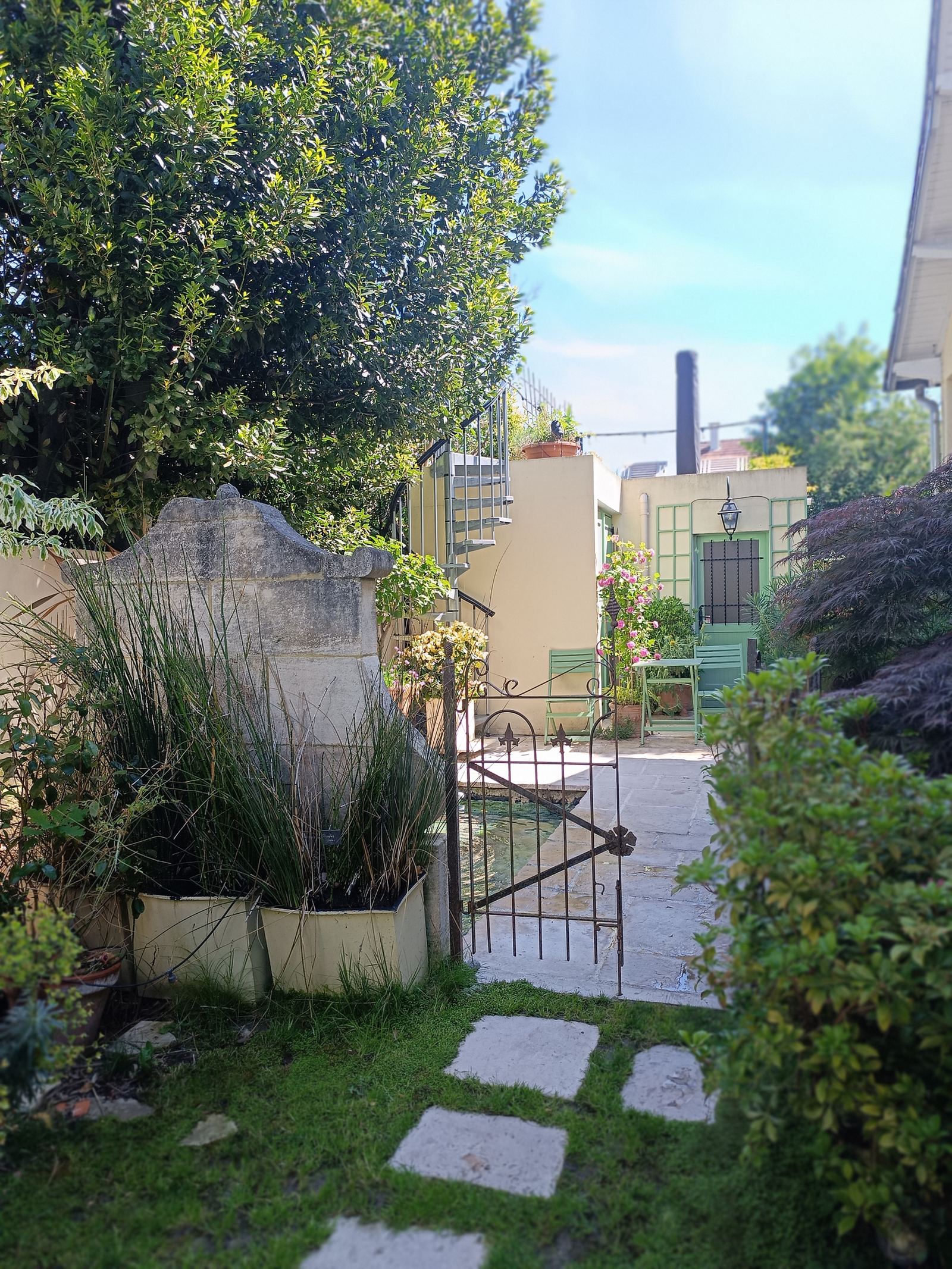 Vue d'ensemble — bassin italien, Jardin en RB Yerres